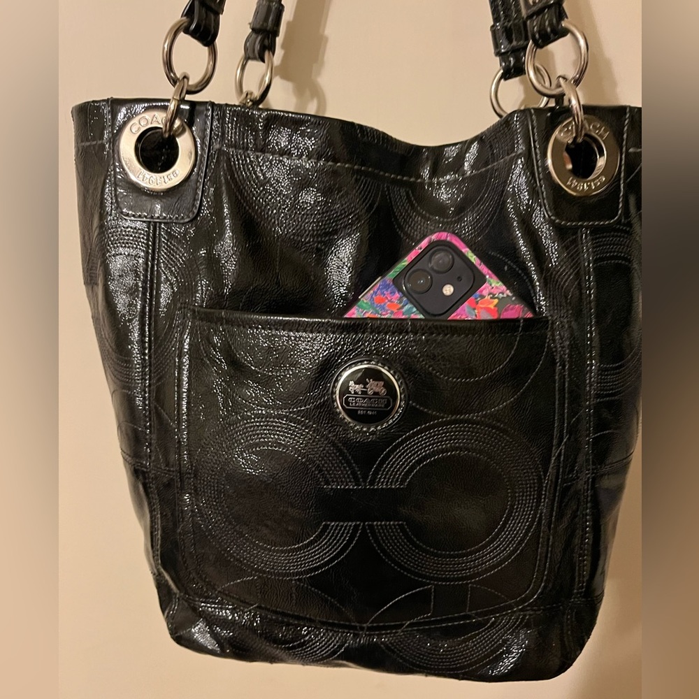 COACH Black Hobo Purse EUC
